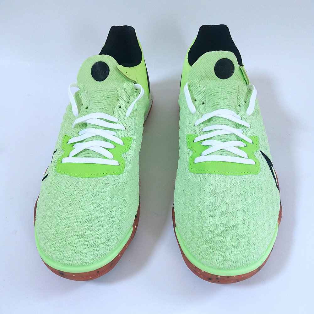 Wholesale of high-quality indoor football shoes