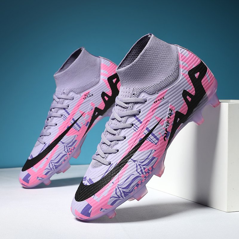 The Newest High-Quality Anti-Slip Soccer Sneakers, Breathable Brand Shoes Tailored for Men's Professional Football Matches