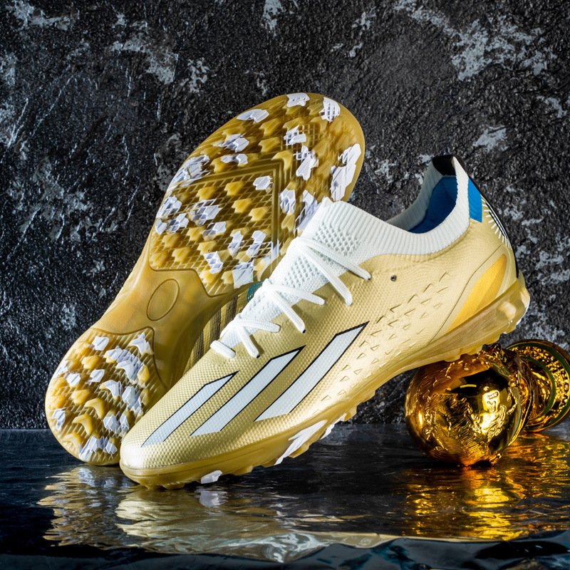 Wholesale of men's TF short staple FG long staple Messi boots, football shoes, football boots customization