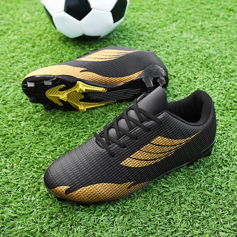 Hot-Selling Fashion Breathable Soccer Shoes Football Long Nail Second Hand Shoes