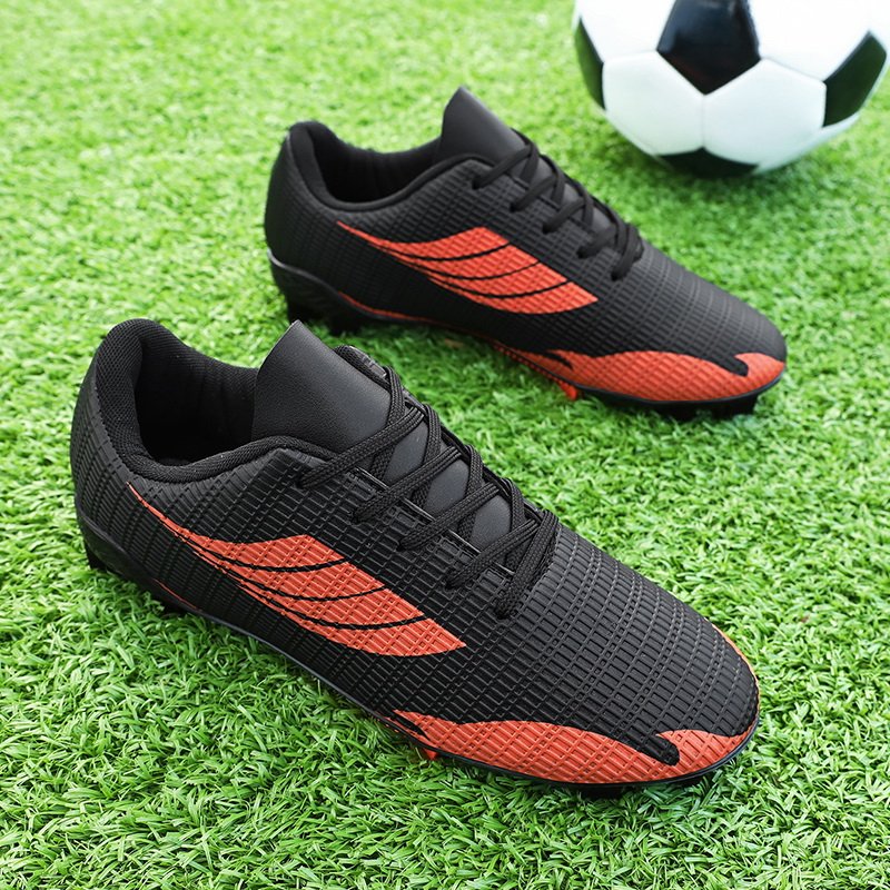 Hot-Selling Fashion Breathable Soccer Shoes Football Long Nail Second Hand Shoes