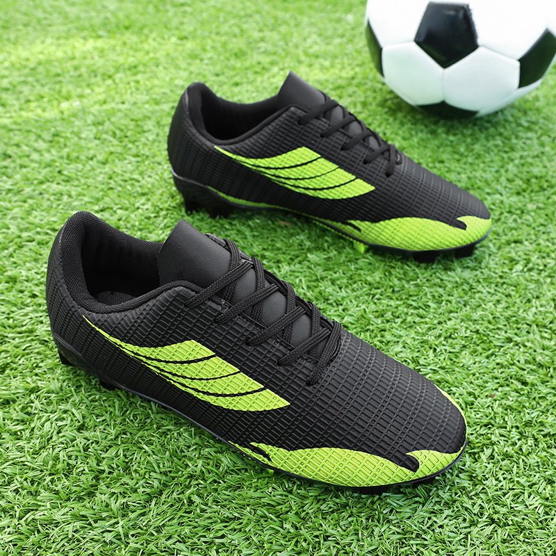 Hot-Selling Fashion Breathable Soccer Shoes Football Long Nail Second Hand Shoes