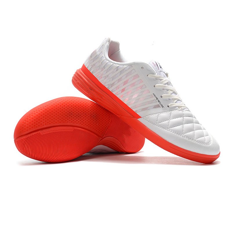 Professional Produce Breathable Men Comfortable Football Shoes Wholesale Quality Lightweight Outdoor Soccer Shoes