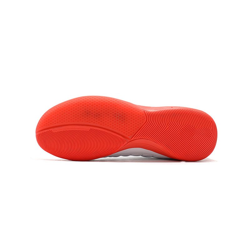Professional Produce Breathable Men Comfortable Football Shoes Wholesale Quality Lightweight Outdoor Soccer Shoes