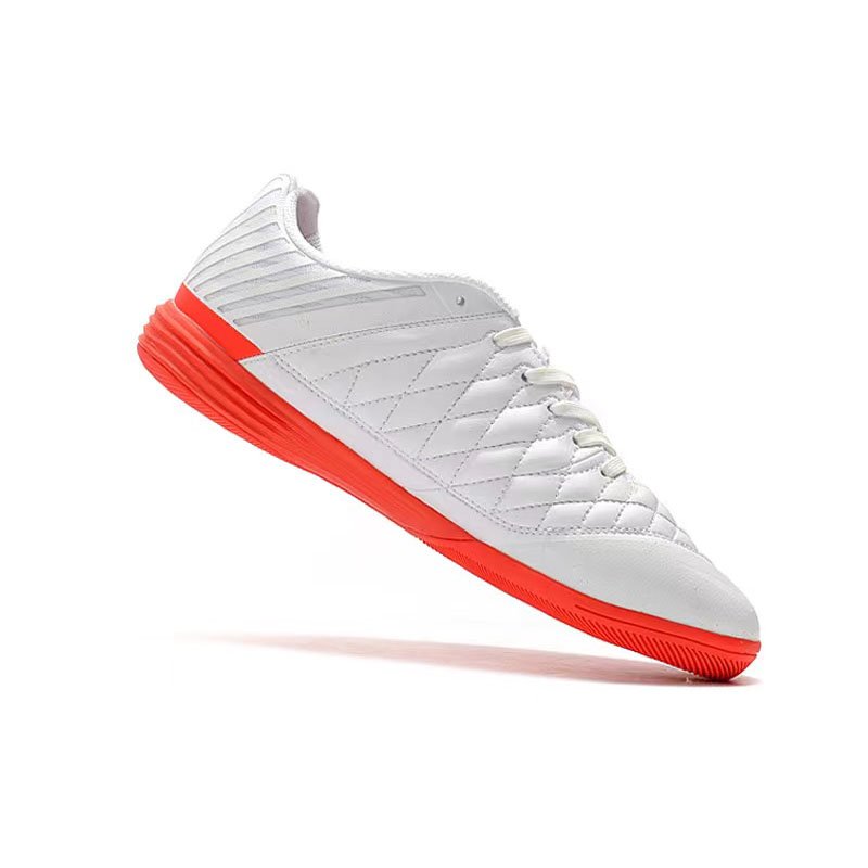 Professional Produce Breathable Men Comfortable Football Shoes Wholesale Quality Lightweight Outdoor Soccer Shoes