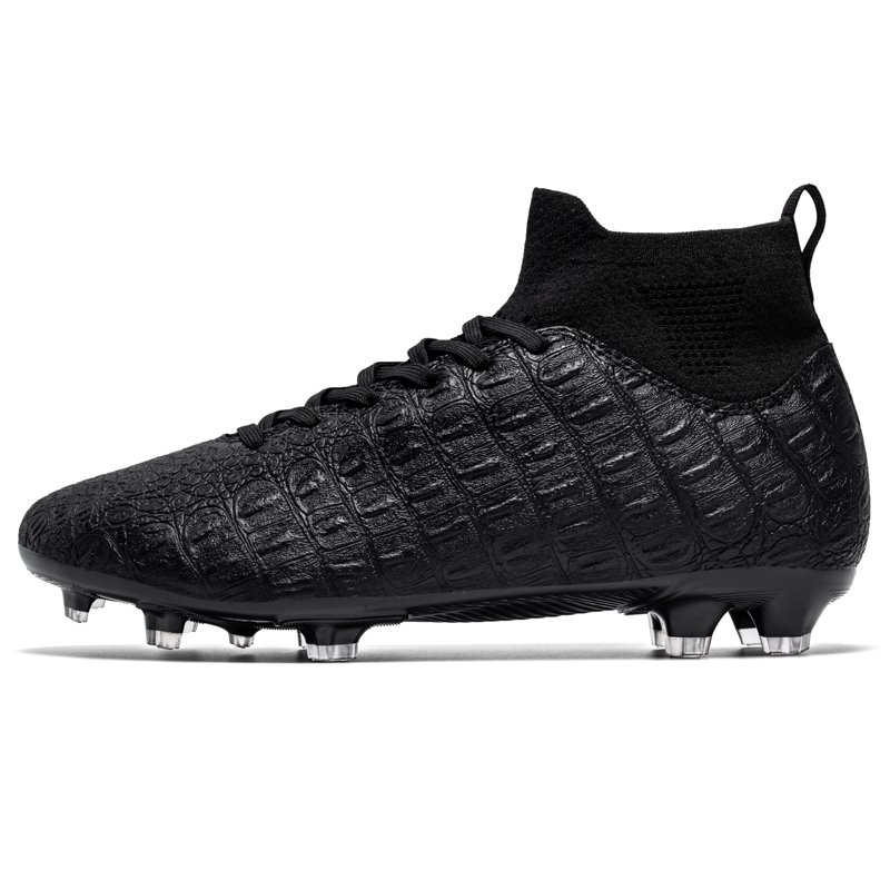 New Popular Long Nail Football Shoes Comfortable And Breathable Football Shoes Men Cheap Men's Football Shoes
