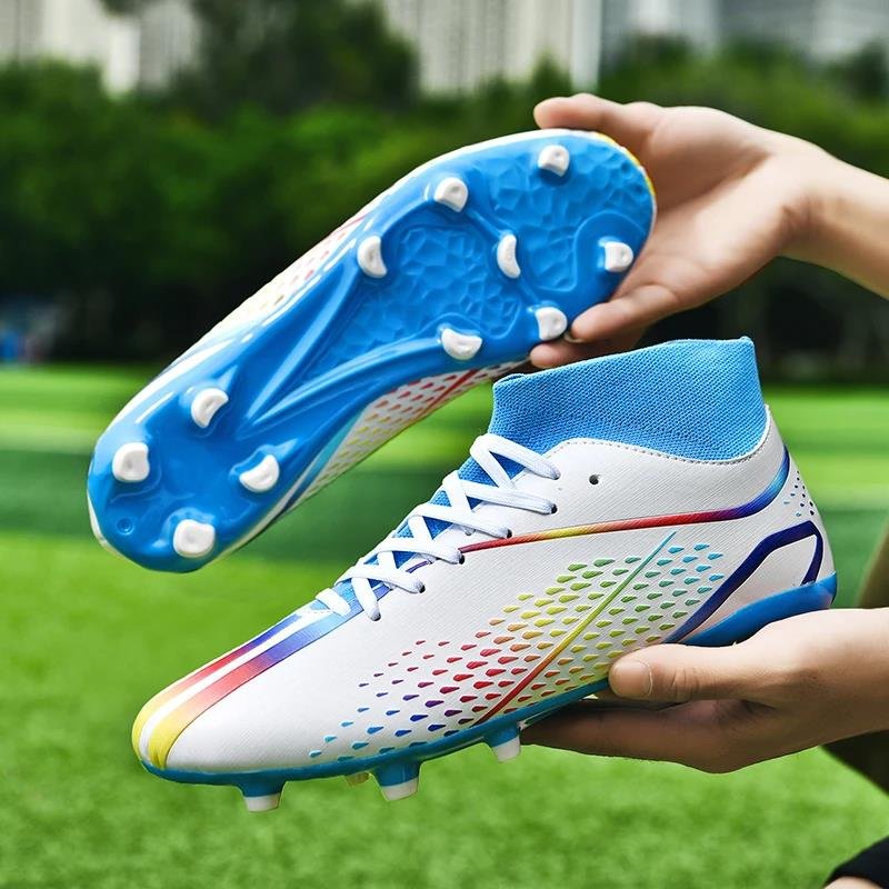 New Arrival Men's Football Boots High-Top Soccer Shoes Teenagers Anti-Slip Grass Training Soccer Cleats FG Boots Size 36-45