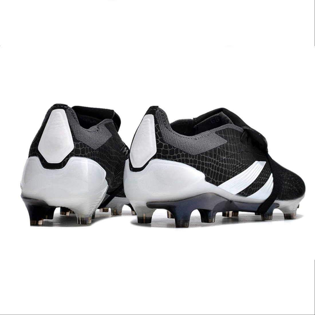 Soccer Shoes High Ankle Football Boots Soccer Cleats Fg Futsal Breathable Turf Large Size Training Sneakers 2024