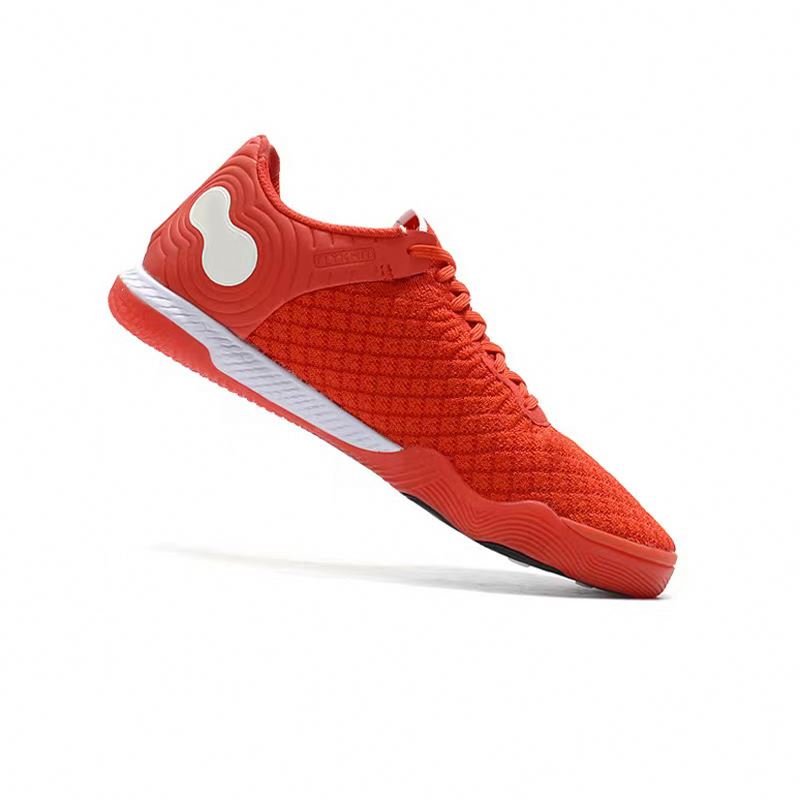 High Quality Professional Men's & Women's Breathable Soccer Boots Comfortable Football Shoes Autumn Season Wholesale Produced