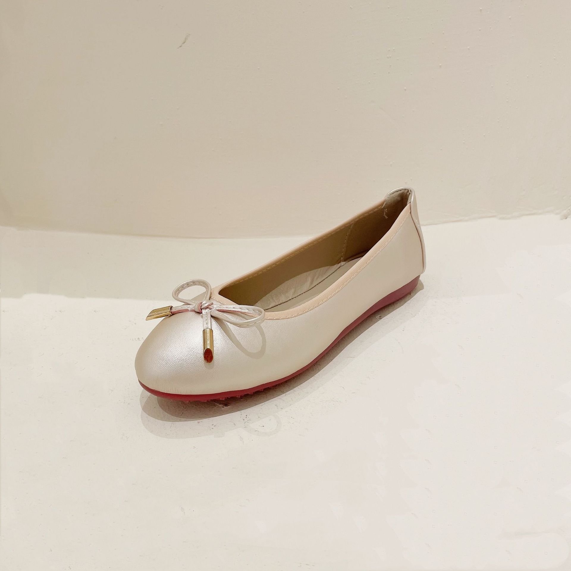 2023 Fashion comfortable casual walking shoes
