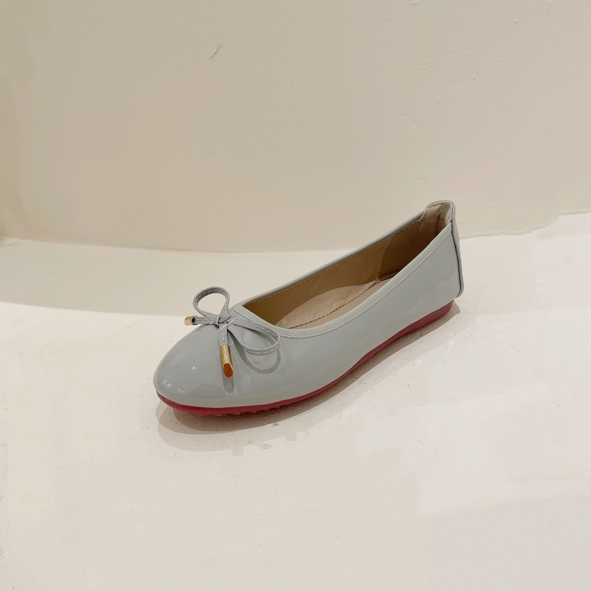 2023 Fashion comfortable casual walking shoes