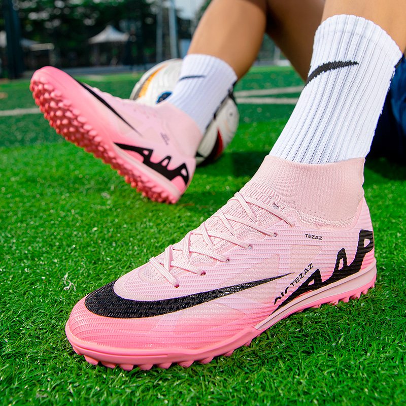 High Quality Soccer Shoes Futsal Model with Mesh Lining Winter Rubber Insole Made from Cotton Fabric soccer shoes