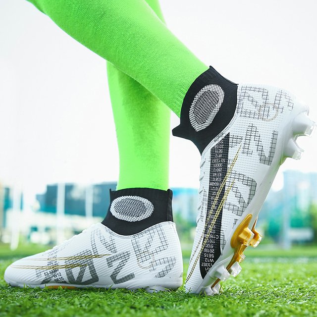 Wholesale Cheap Outdoor Youth training soccer Football Shoes