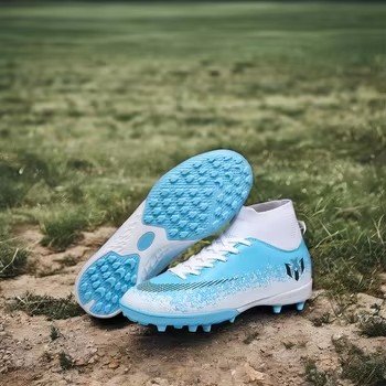 Studless Youth and Adult Outdoor Sports Soccer Shoes Breathable Sports Shoes for Youth on Artificial Turf All-Season Wearable