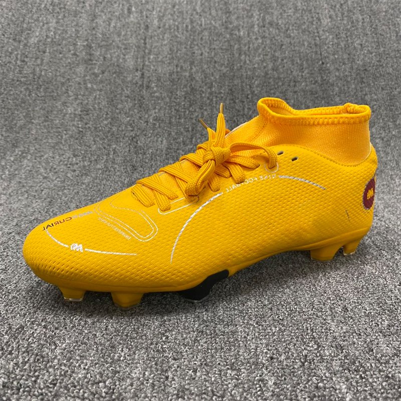 Mammon Newest Custom Design Football Soccer Boots Training Football Shoes Indoor And Outdoor Soccer Shoes For Men And Women