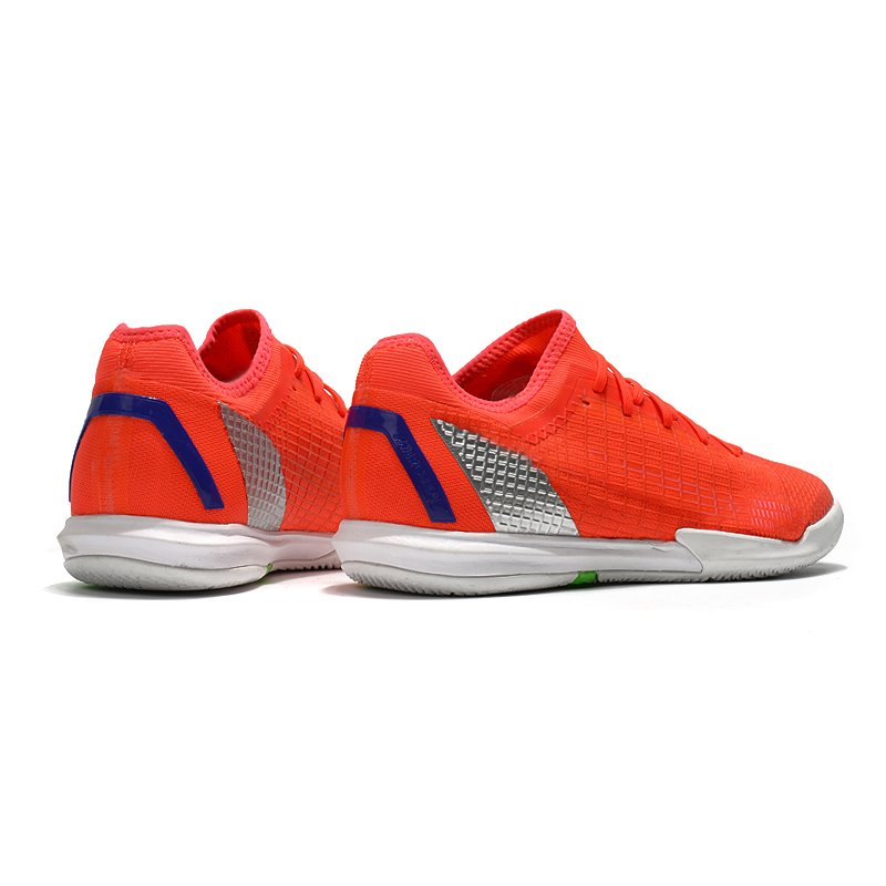 Hot selling OEM football boots IC men's soccer shoes high quality Futsal football shoes training shoes