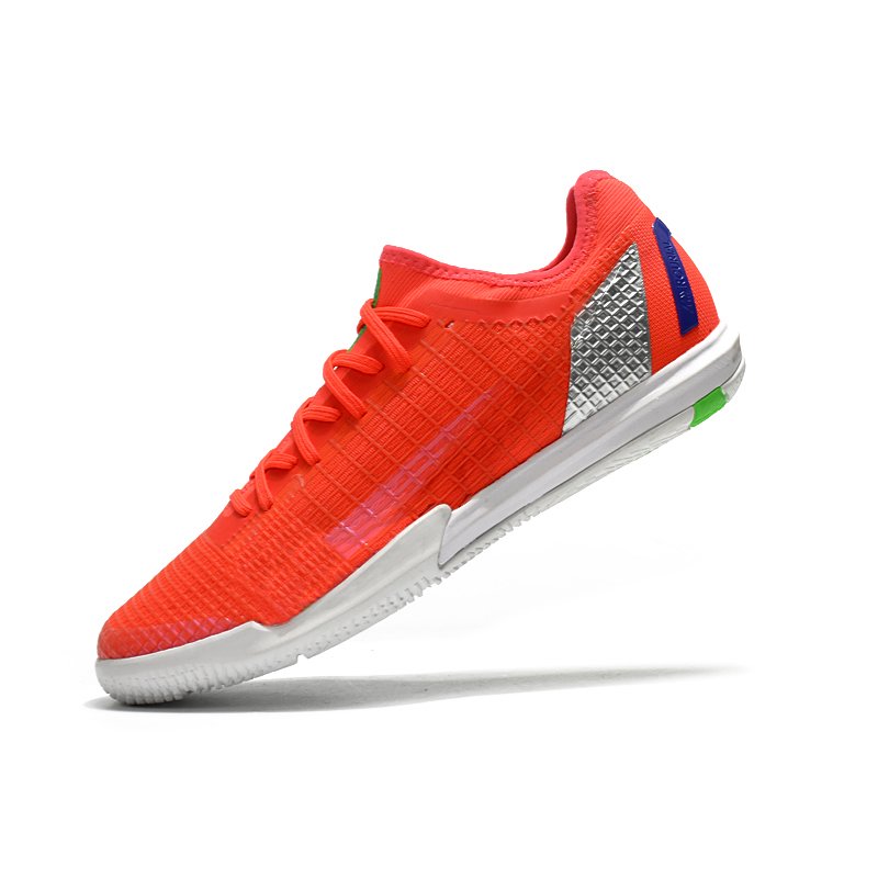 Hot selling OEM football boots IC men's soccer shoes high quality Futsal football shoes training shoes