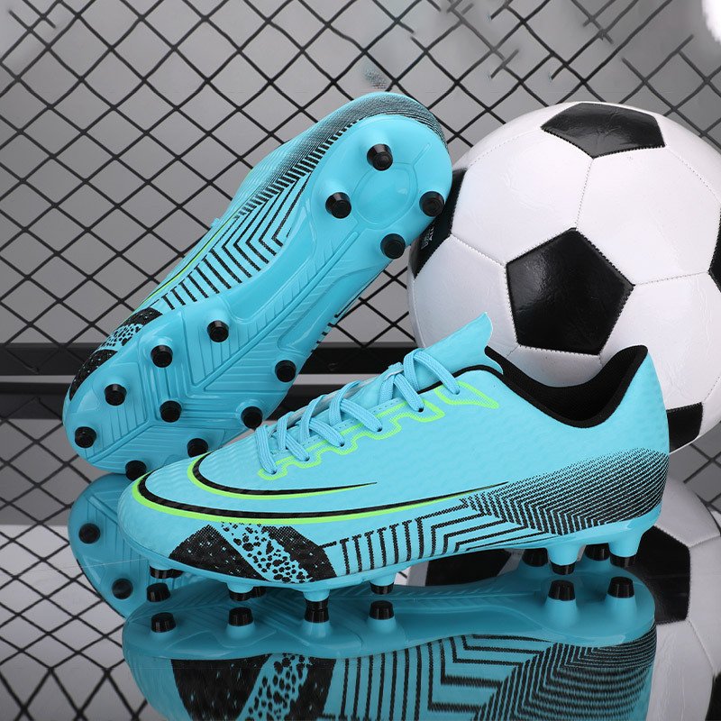 Cheap Price Adult Sports Outdoor/Indoor/Competition/Training Cleats Spikes Sports Shoes Men's Low Top Soccer Shoes