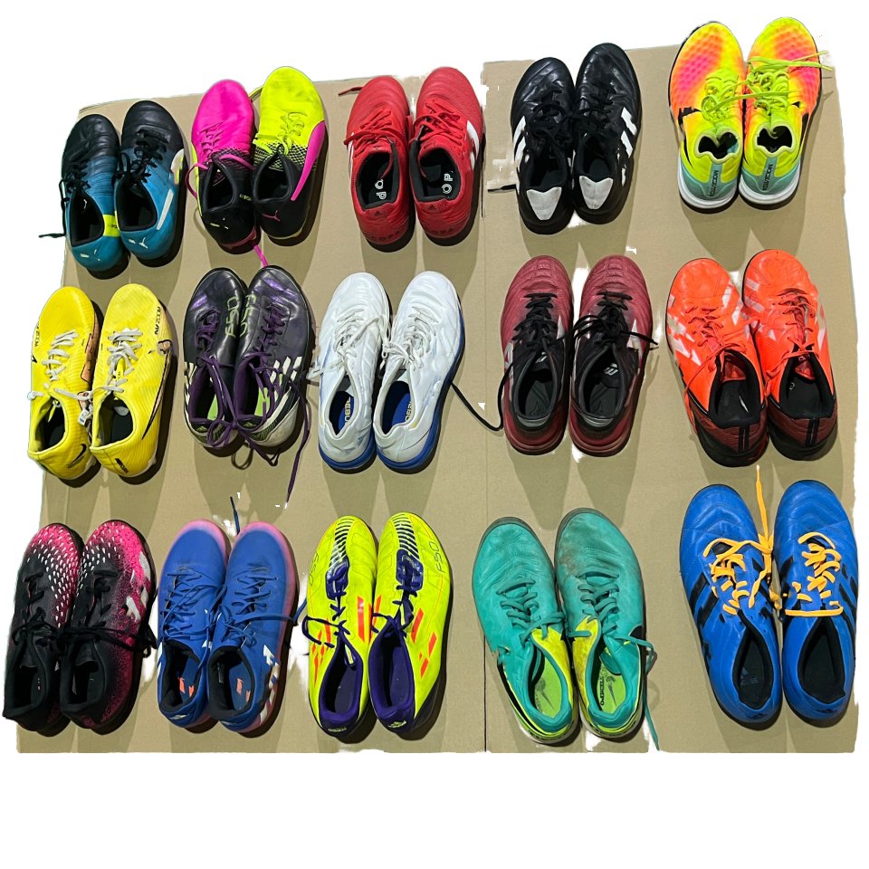 Wholesale second hand football shoes branded original used football shoes soccer in bales for men top quality
