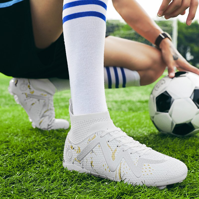 Outdoor Professional Men Football Sneakers High Ankle Men's Cleats Training Sport Shoes Soccer Boots