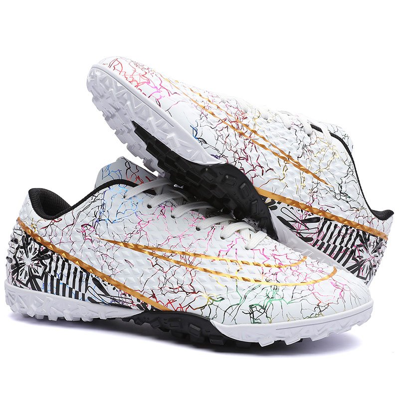 Professional soccer shoes youth spikes broken nails outdoor sports soccer shoes men's shoes