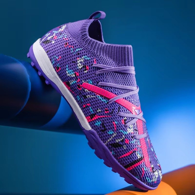 Wholesale Customized Men Football Shoes Popular Design Outdoor Soccer Shoes Sport Football