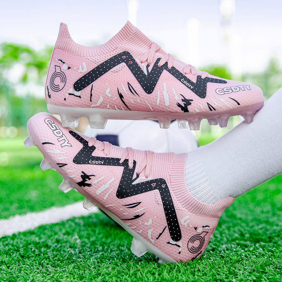 Stock shopping cheap football boots most popular design breathable non slip shoes professional shoes men's football boots