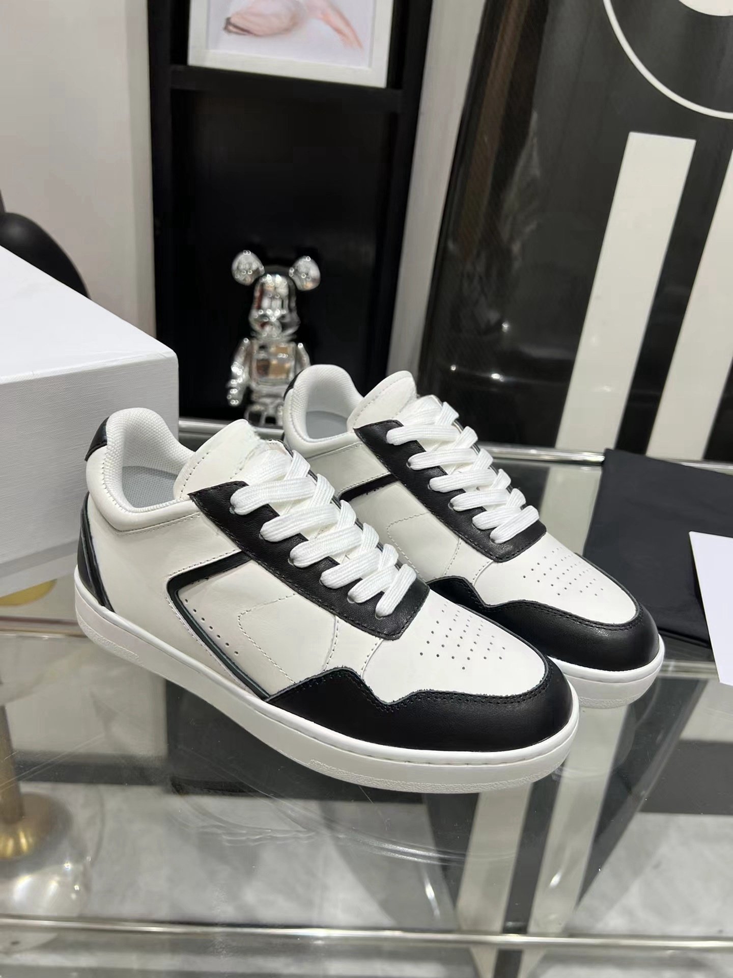 Top quality luxury brand casual walking shoes Women's fashion casual walking shoes Real leather shoes