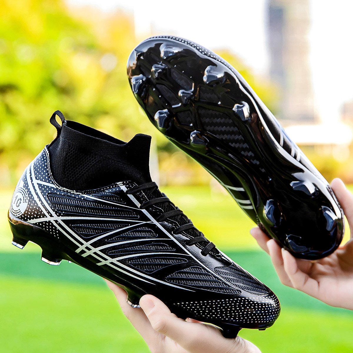 2024 Various Good Quality Light Weight Mans Sports Soccer Shoes Football