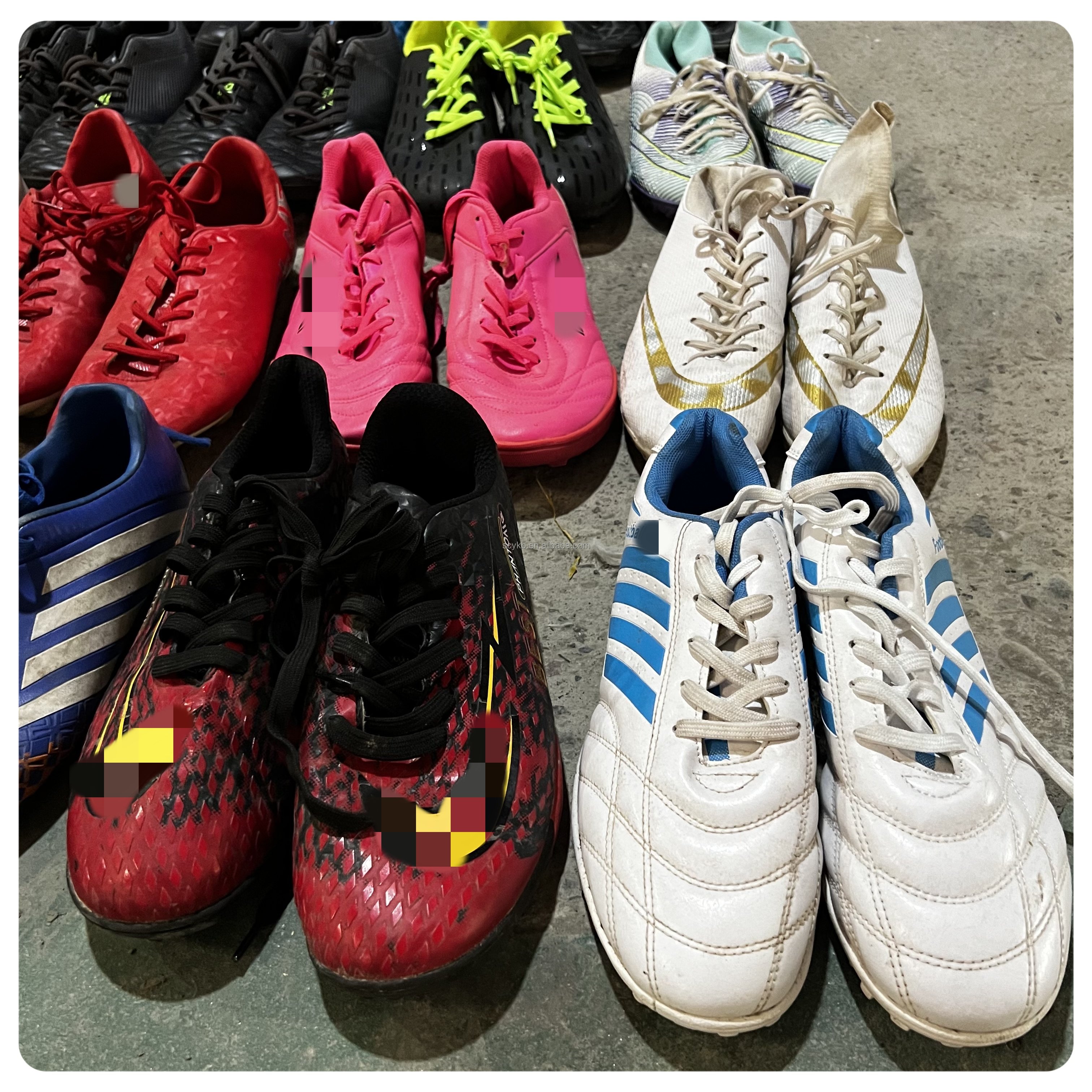 S25 Hot selling used European brand soccer boots wholesale second hand women sports soccer shoes bales mixed brands