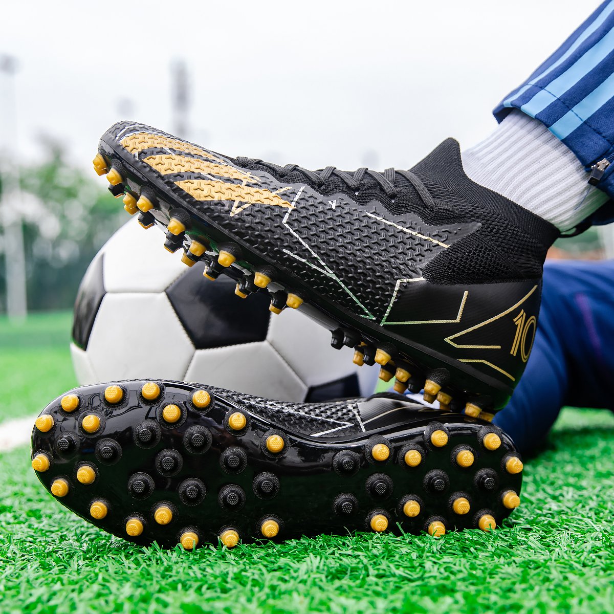 Ultra-Grip High-Top Design Men's Prodigy Football Cleats High Quality Flexible Aggressive Spikes for Soccer