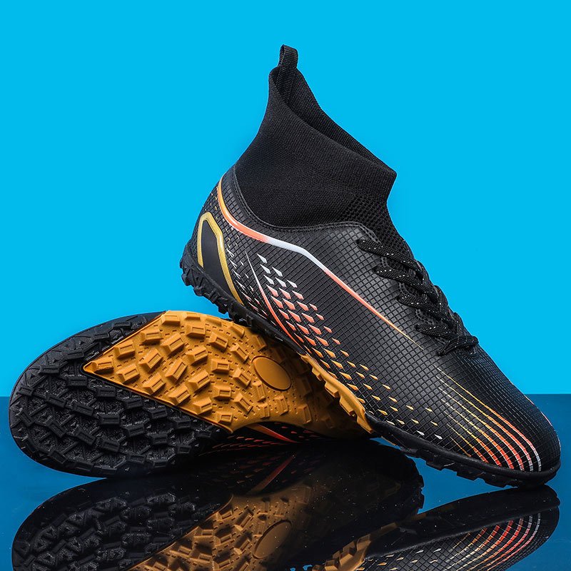 New Outdoor Non-slip Breathable soccer boots for men High top football soccer shoes training sneaker for men
