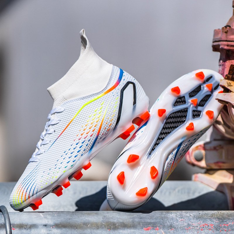 New Outdoor Non-slip Breathable soccer boots for men High top football soccer shoes training sneaker for men