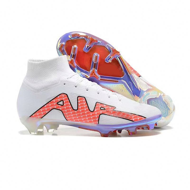 High Quality Professional Football Shoes Hot Selling Sports Breathable Shoes with round Toe for Summer and Winter Seasons