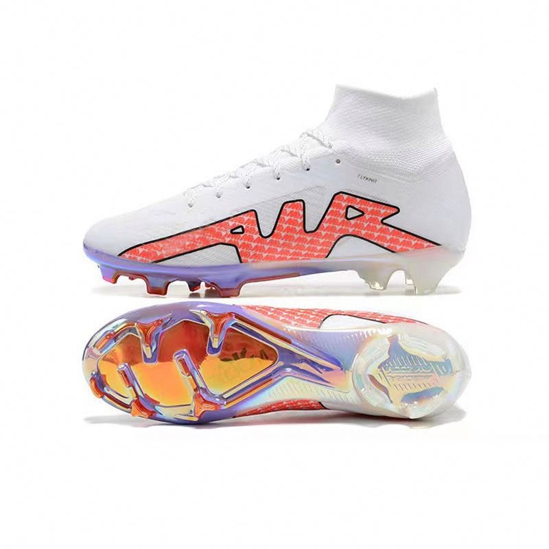 High Quality Professional Football Shoes Hot Selling Sports Breathable Shoes with round Toe for Summer and Winter Seasons