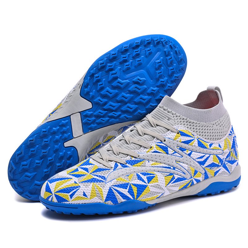Factory direct sale soccer shoes men large size Outdoor sports Trainers FG Artificial Turf Athletic Sneakers