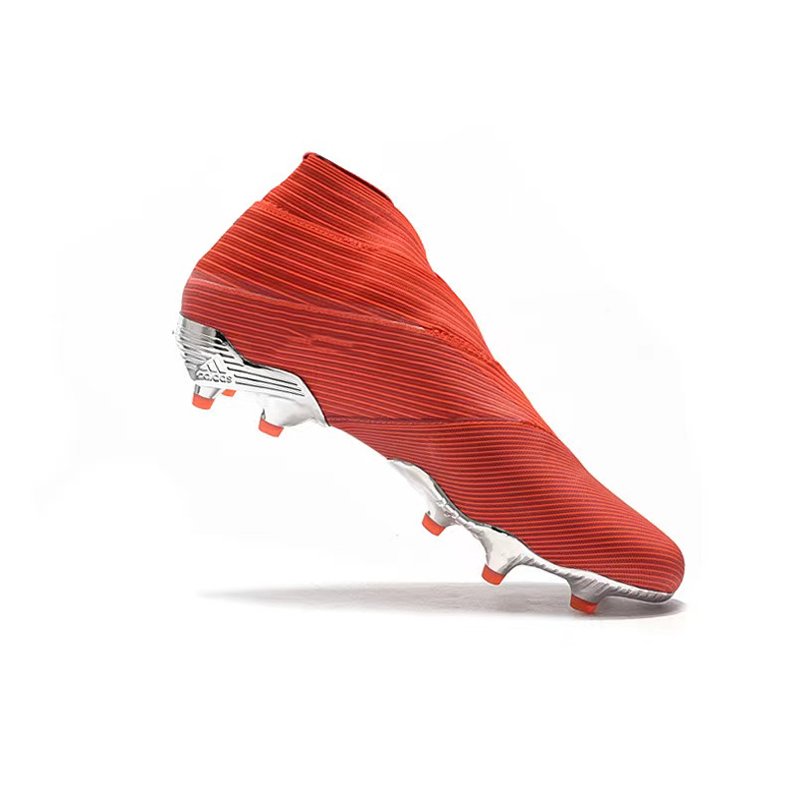 Men Latest Style High Quality Professional Breathable Soccer Boots Shoes Wholesale Comfortable Football Shoes
