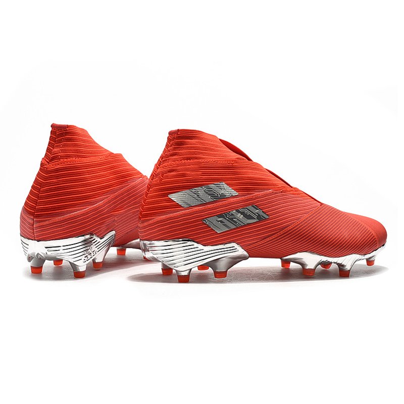Men Latest Style High Quality Professional Breathable Soccer Boots Shoes Wholesale Comfortable Football Shoes