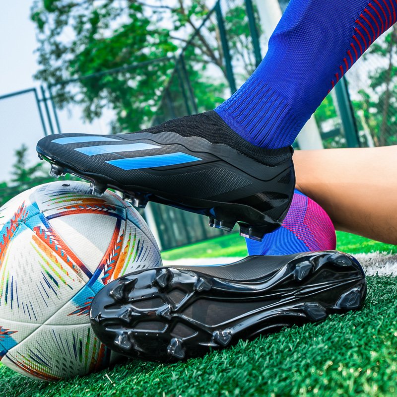 wholesale factories customize new design football boots, professional sports anti slip football shoes 39-45