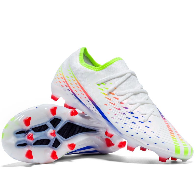 Factory Sales Professional Training Football Shoes Broken Spikes Spike Football Qiding Soccer Shoes Original