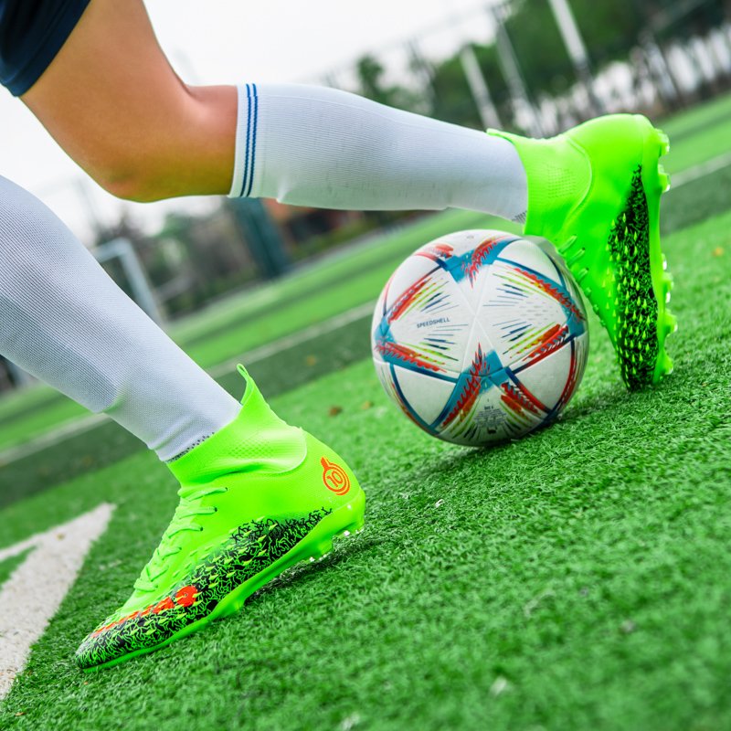 Greatshoes Green Futsal Shoes For Men Sports Football,Soccer Shoes For Boy Size Football Boots Wholesale