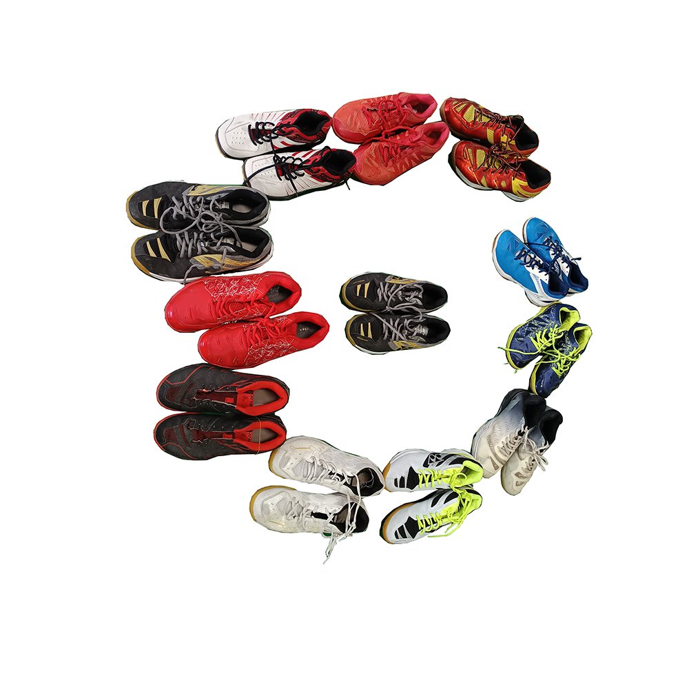 Wholesale Second Hand Unisex International Branded Used Soccer Cleats Men's Football Shoes Height Increasing Feature Breathable