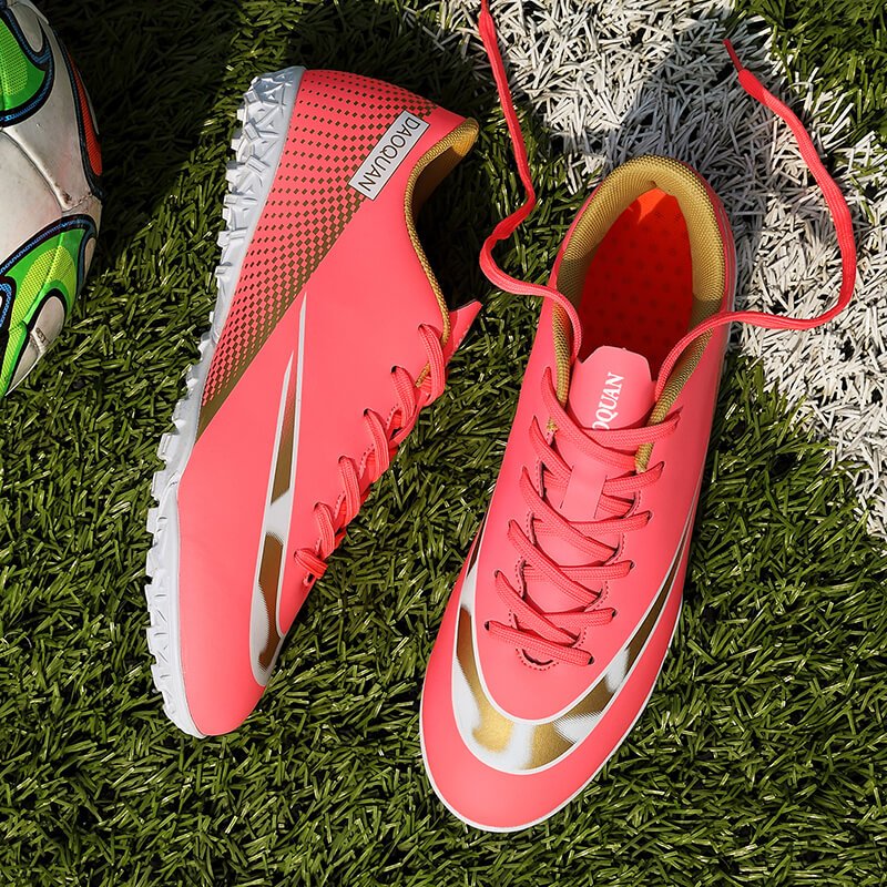 Men Women Professional Football Boots TF Kids Students Soccer Shoes Cleats Sport Sneakers size 32-47