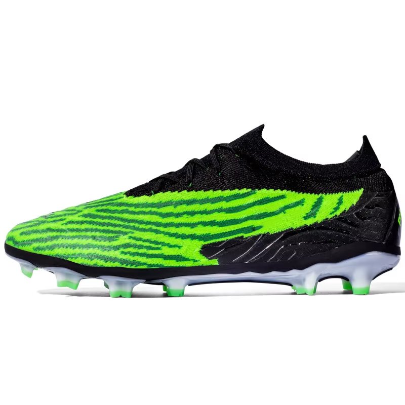 Man Boots Football Shoes Broken Nails turf Anti-slip Long Nails AG Professional Training Football Soccer Shoes For Men