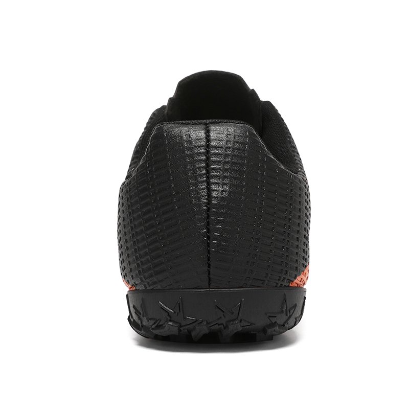 New fashion Oem training shoes running breathable light men's and women's soccer five-a-side competition soccer shoes