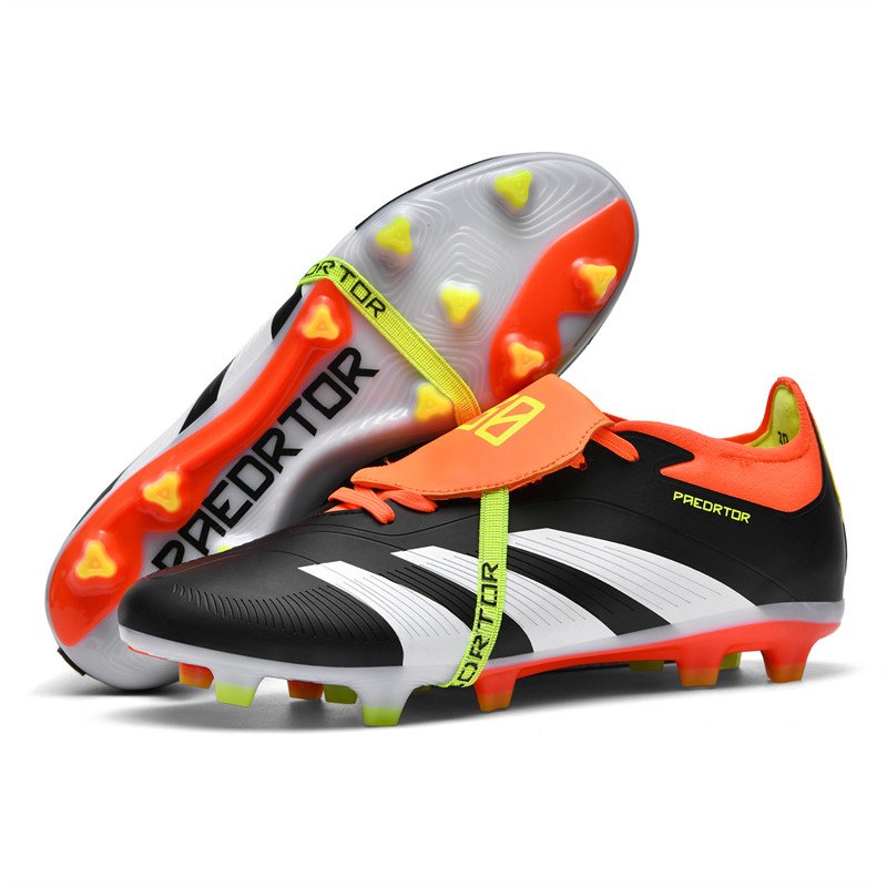 2024 Fashion Style China Wholesale Kids Indoor Sports Soccer Shoes Football Shoes High Quality
