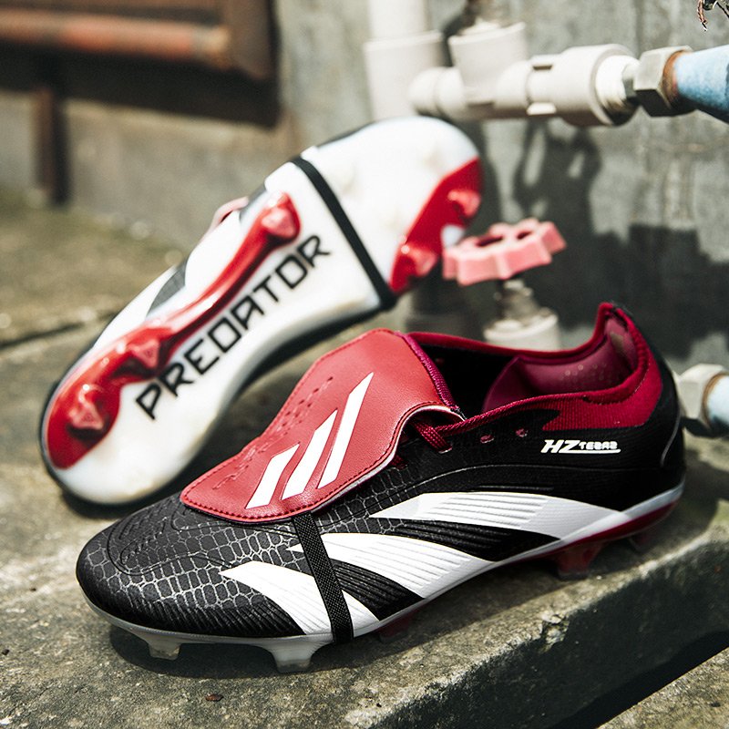 Factory Direct Supplied Inside And Outside Hot Sale Newest Soccer Cleats Football Boots Shoes Men's Football sneaker
