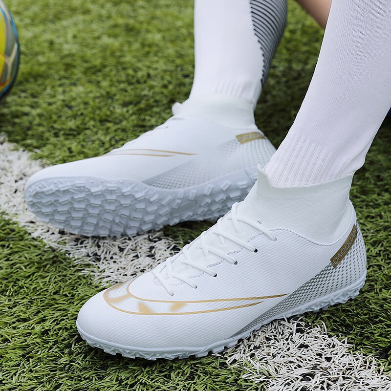 China Factory Men's Soccer Boots Sport Outdoor Turf Football Sneakers Professional Soccer Cleat High Cut Soccer Shoes Custom