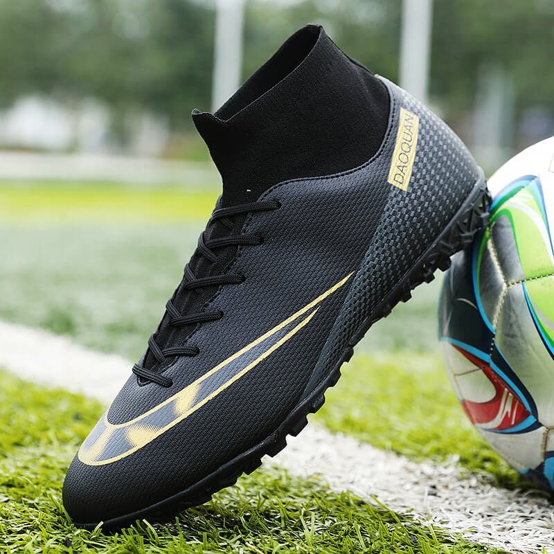 China Factory Men's Soccer Boots Sport Outdoor Turf Football Sneakers Professional Soccer Cleat High Cut Soccer Shoes Custom