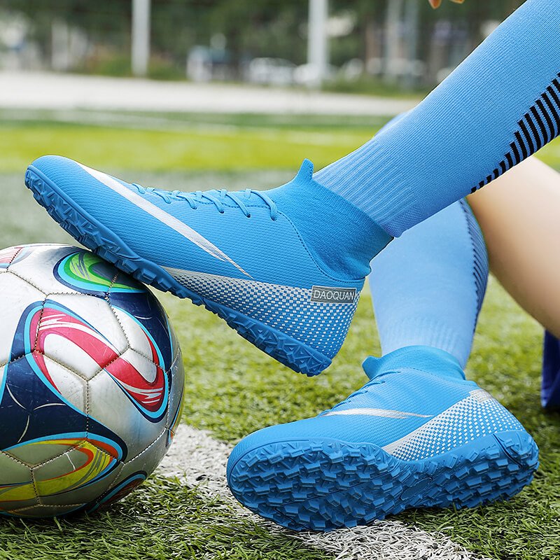 China Factory Men's Soccer Boots Sport Outdoor Turf Football Sneakers Professional Soccer Cleat High Cut Soccer Shoes Custom